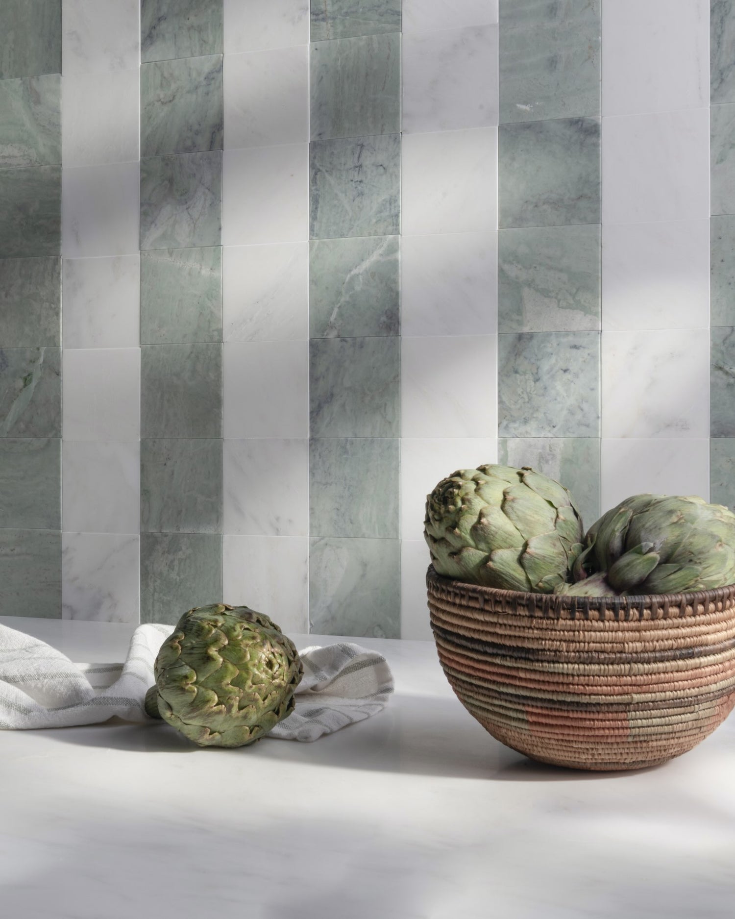 If you’re going to be a lush, make it marble. Mint and Monte Verde pair effortlessly with old favorites. Swipe to indulge. (image 5)